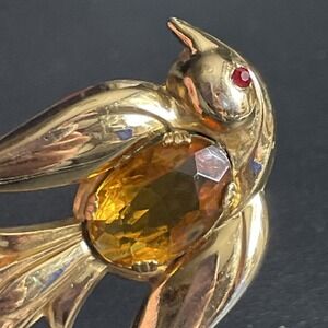 Vintage CORO Bird Brooch Rhinestone Cabochon Gold Tone Prong Set Signed Pin